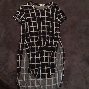 Long checkered shirt